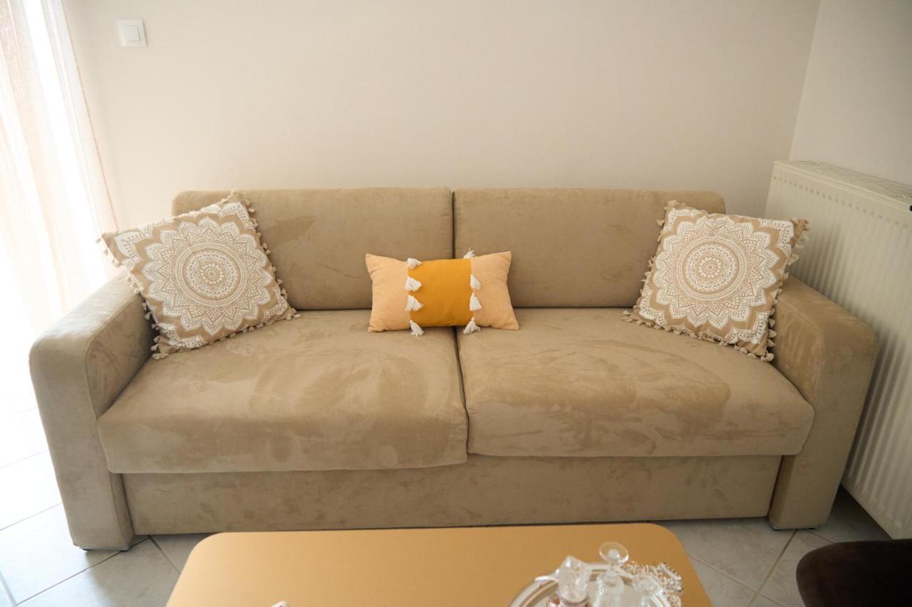 Georgia'S Comfort City Center Apartment Tripoli Extérieur photo