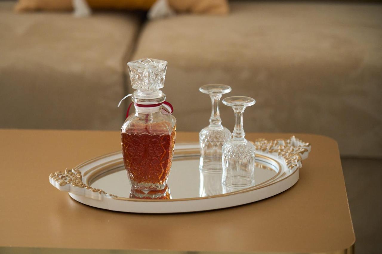 Georgia'S Comfort City Center Apartment Tripoli Extérieur photo
