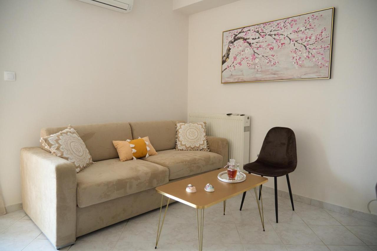 Georgia'S Comfort City Center Apartment Tripoli Extérieur photo